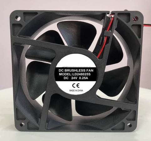 REPUESTO SOLDADORA VENTILADOR SWEISS Y OTRAS 80 X 80 X 25 ( 24VCD 0.25A)