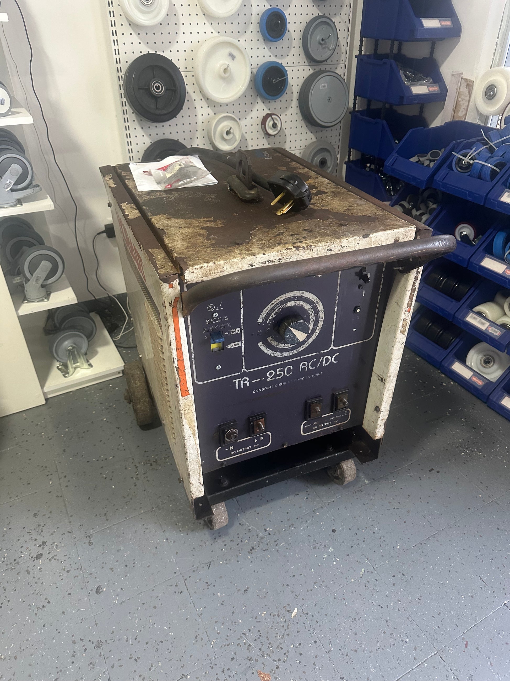 REPARACION DE SOLDADORAS DE TRANSFORMADOR INDUSTRIAL